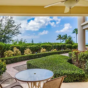 Resort Coral Gardens On